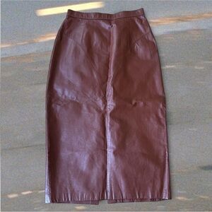 Chic Brown Leather Pencil Skirt